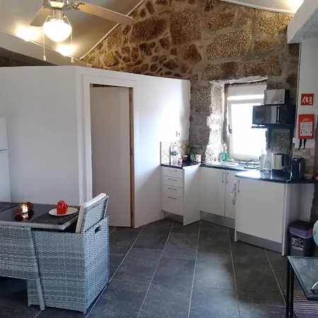 Casa Aldeia Da Serra * Celorico Da Beira