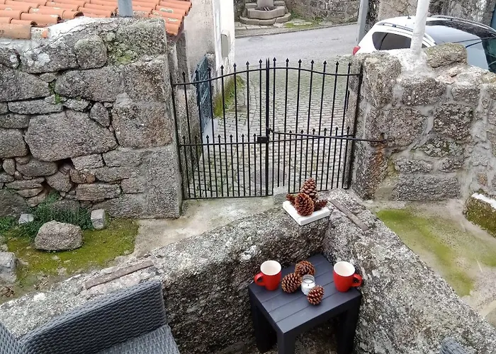 Aldeia Da Serra - Historic Areas Of Portugal